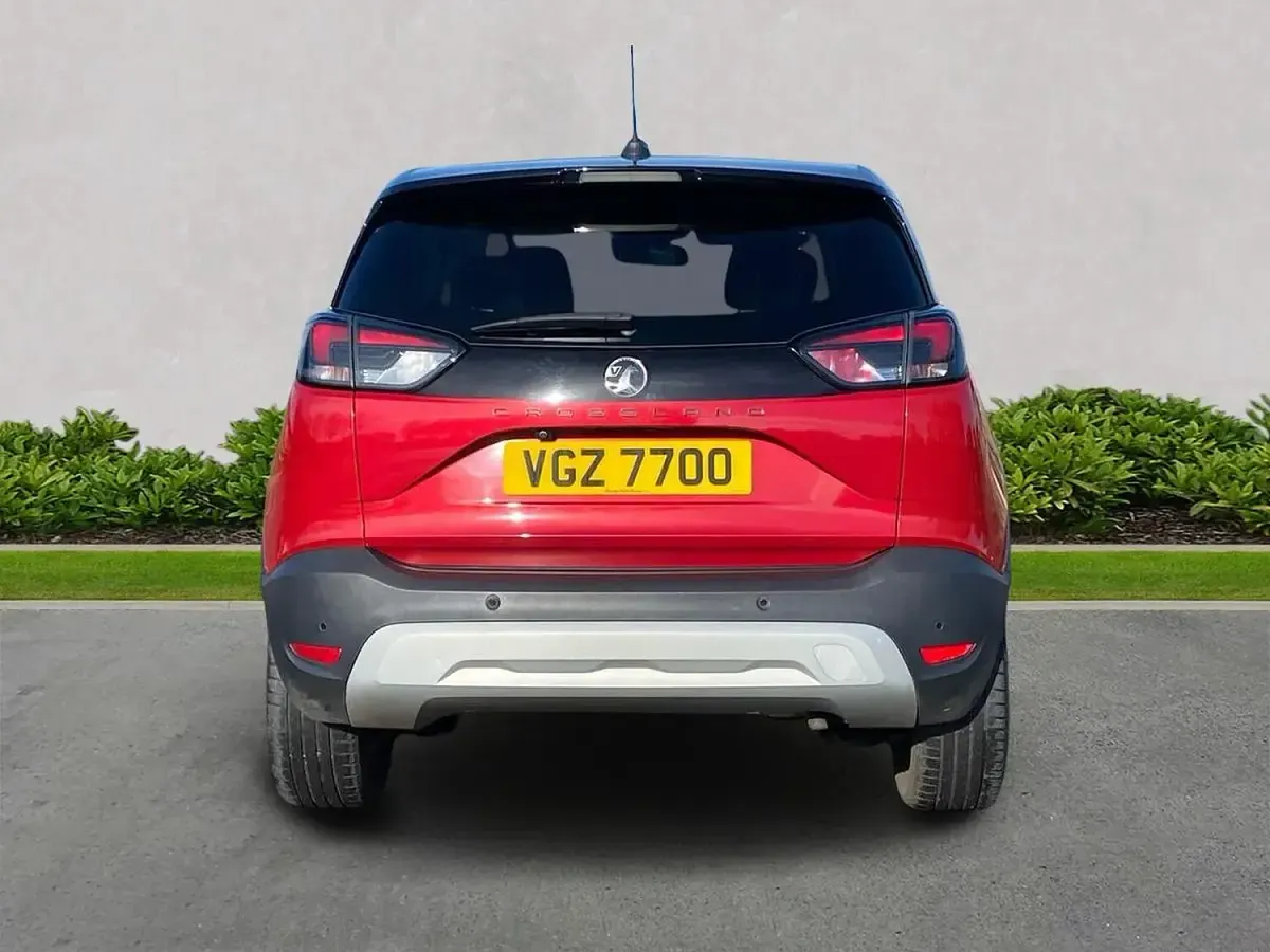 Używany Vauxhall Crossland S 83 KM (61 kW) 2021 Czerwony SUV