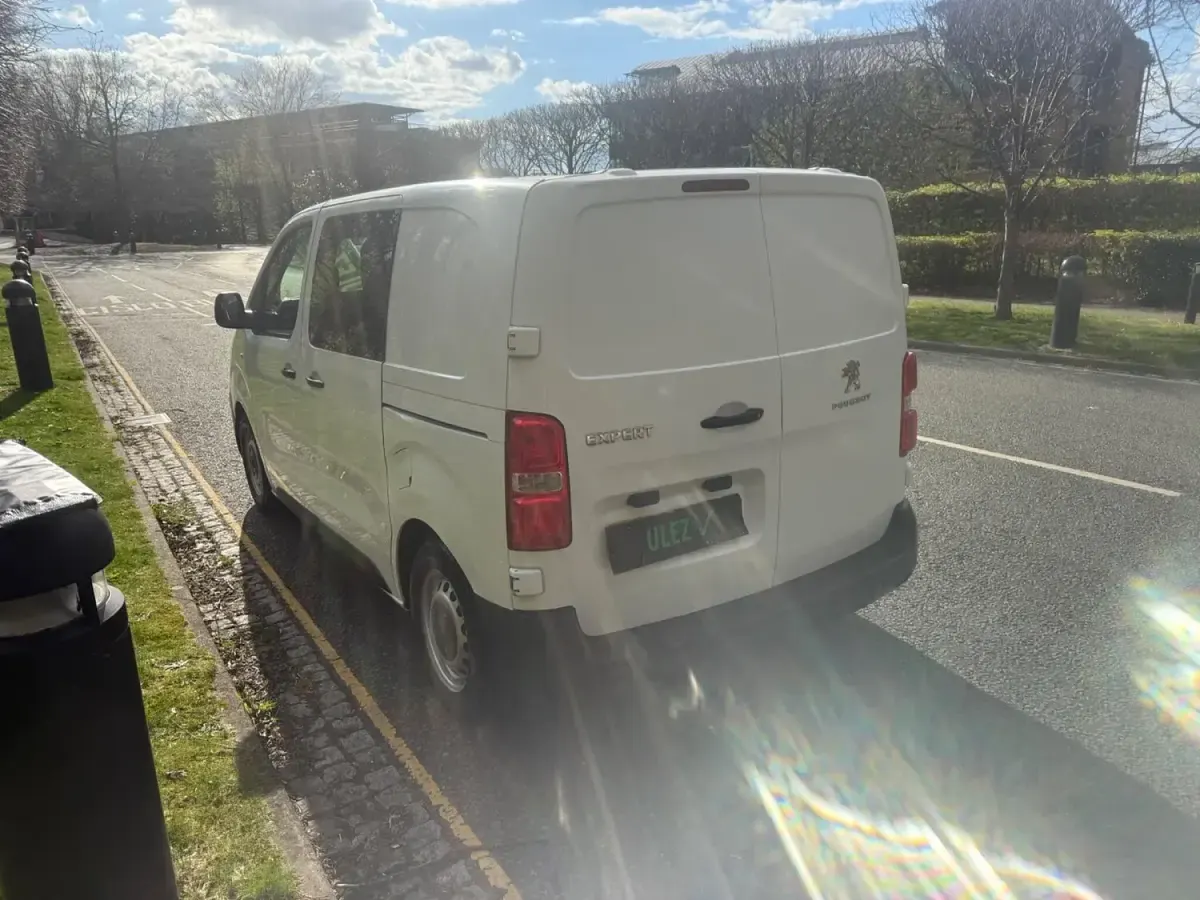 Used Peugeot Expert 2018 White Van