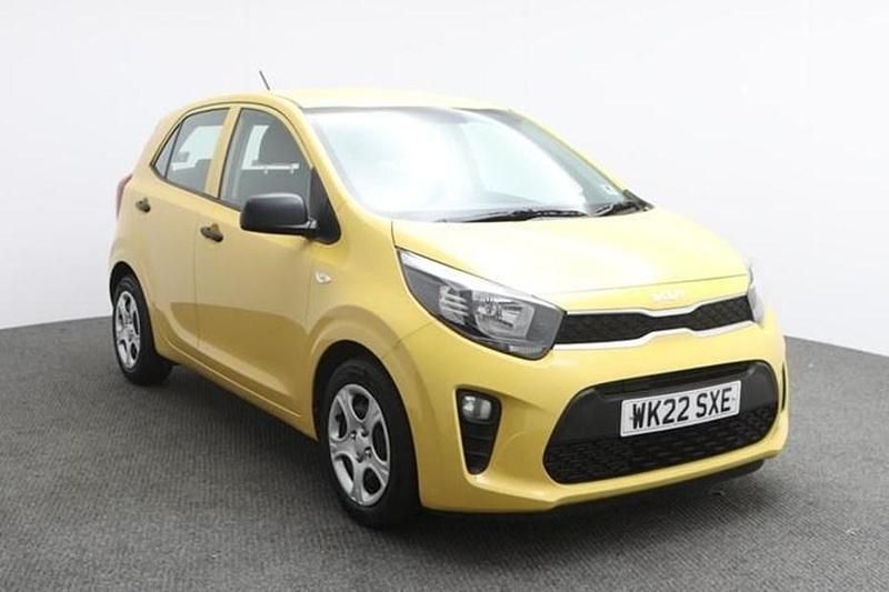 Used Kia Picanto 66 HP (48 kW) 2022 Yellow Hatchback