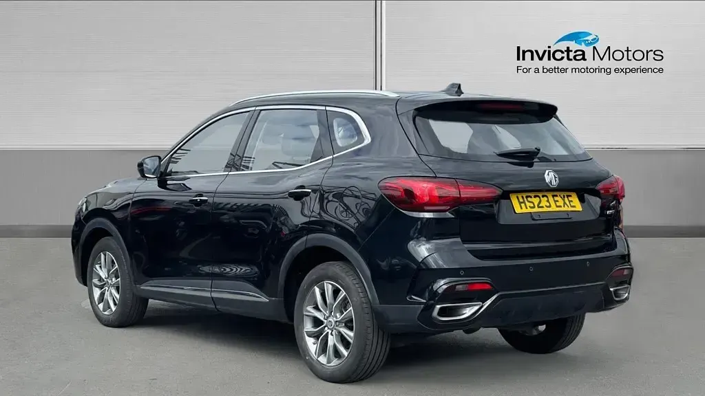Used MG HS SE 162 HP (119 kW) 2023 Black SUV