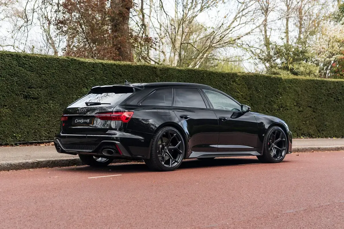 Used Audi RS6 Advanced 2025 Black Estate