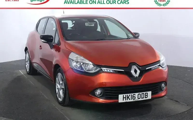 Used Renault Clio Dynamique 73 HP (53 kW) 2016 Hatchback