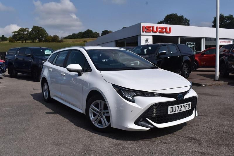 White Used 2022 Toyota Corolla Estate | £16,982 (Fair price) - Image 1/4