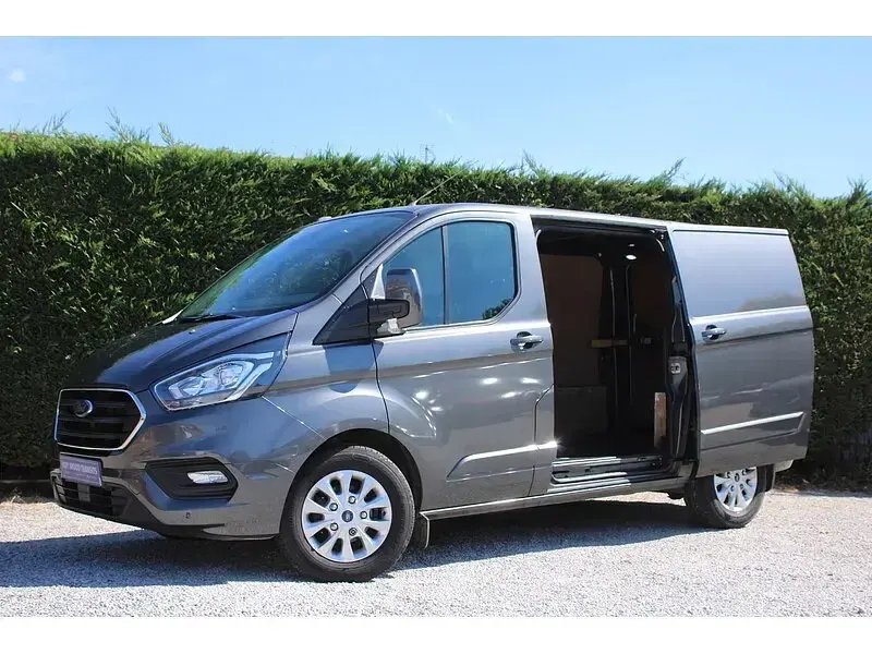 Used Ford Transit Custom Limited 130 HP (95 kW) 2020 Grey Van