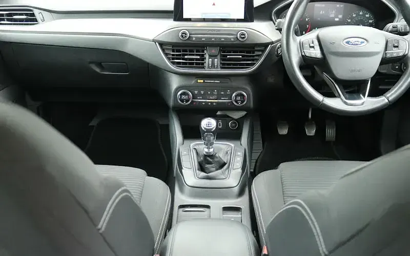 Used Ford Focus Titanium 125 HP (91 kW) 2019 Blue Estate