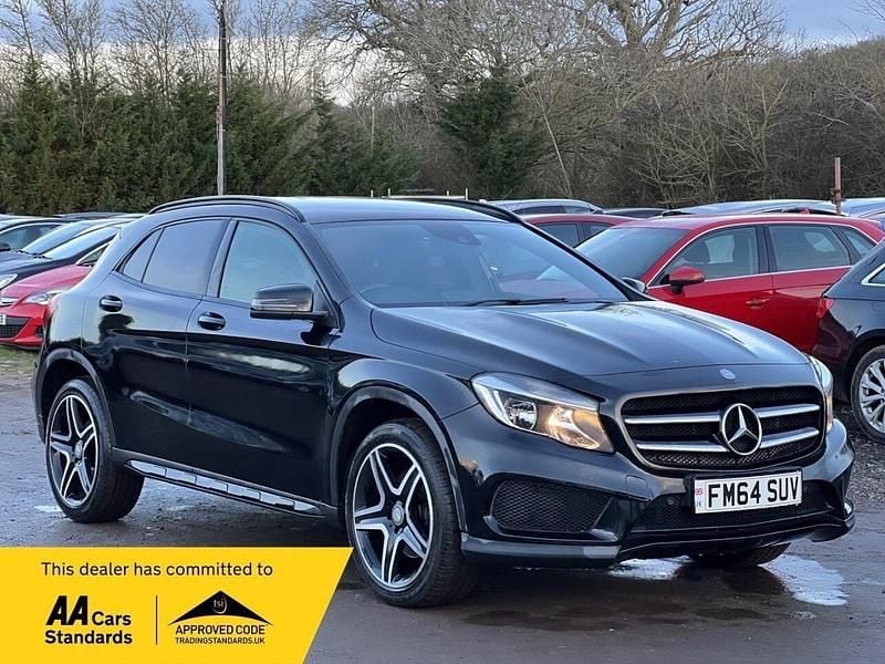 Black Used 2015 Mercedes GLA220 AMG line SUV | £8,699 (Fair price) - Image 1/4