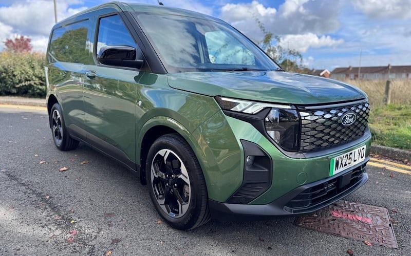 Used Ford Transit Limited 100 kW (136 HP) 2025 Van