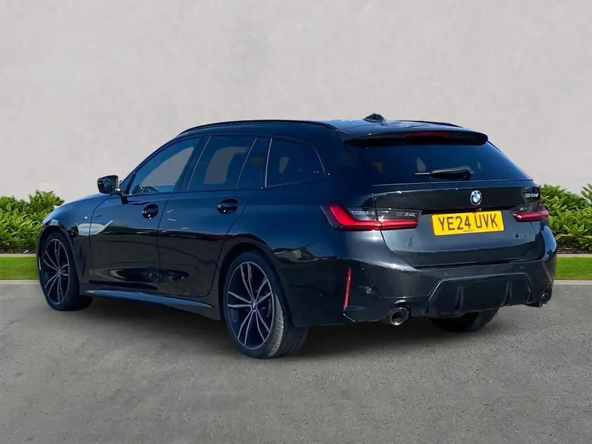 Used BMW 320 M Sport 190 HP (139 kW) 2024 Black Estate