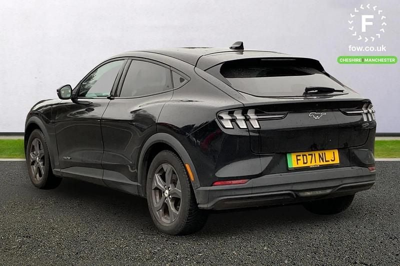 Used Ford Mustang Standard Range 269 HP (197 kW) 2022 Black Estate