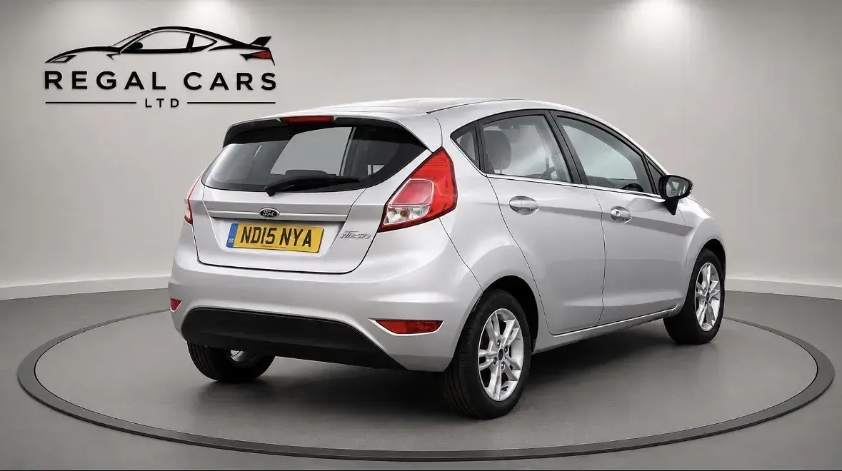 Used Ford Fiesta Zetec 2015 Silver Hatchback