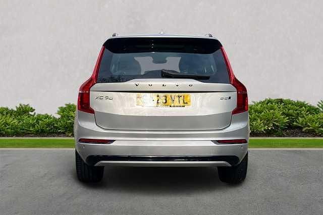 Used Volvo XC90 Plus 235 HP (172 kW) 2023 SUV