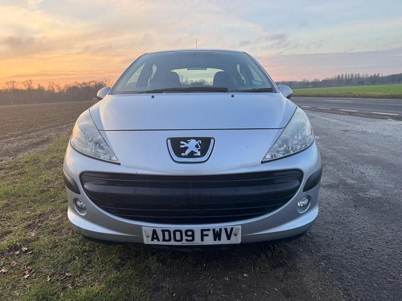 Used Peugeot 207 S 95 HP (69 kW) 2009 Silver Hatchback