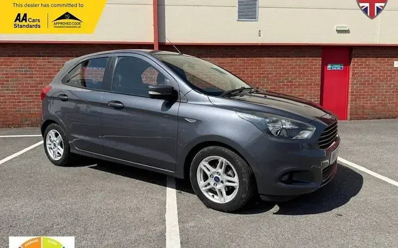Used Ford Ka Plus Zetec 70 HP (51 kW) 2017 Hatchback