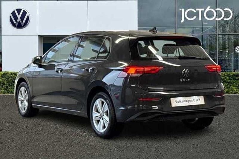 Used VW Golf VIII 130 HP (95 kW) 2022