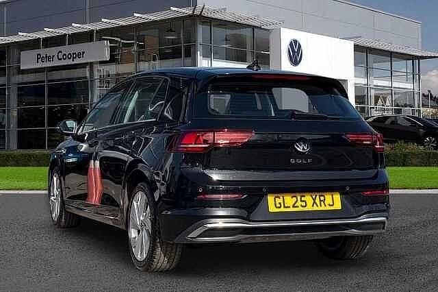 Used VW Golf VIII Style 150 HP (110 kW) 2025 Black Hatchback