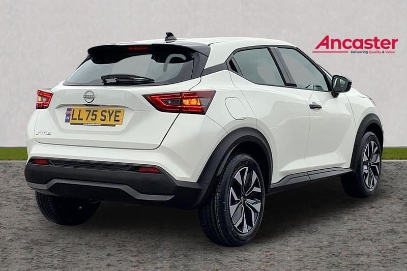 New Nissan Juke Acenta Premium 112 HP (82 kW) 2025 Lid  arctic white SUV