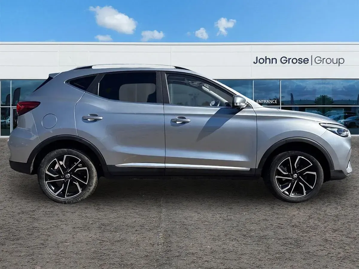 Used MG ZS Exclusive 2023 Silver SUV