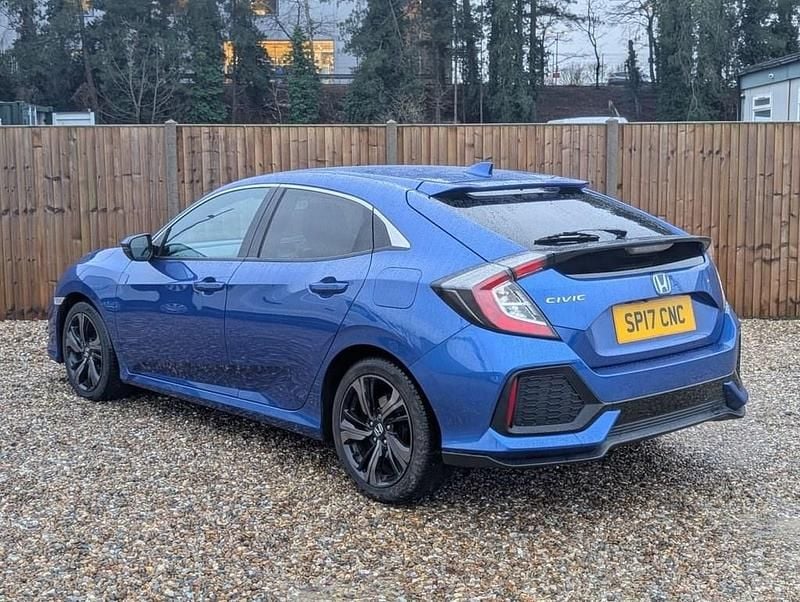 Used Honda Civic SR 129 HP (94 kW) 2017 Blue Hatchback