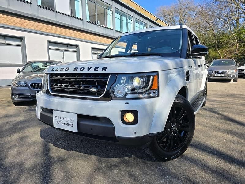 Used Land Rover Discovery 4 340 HP (250 kW) 2016 White SUV