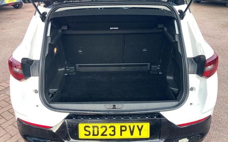 Used Vauxhall Grandland X 131 HP (96 kW) 2024 SUV