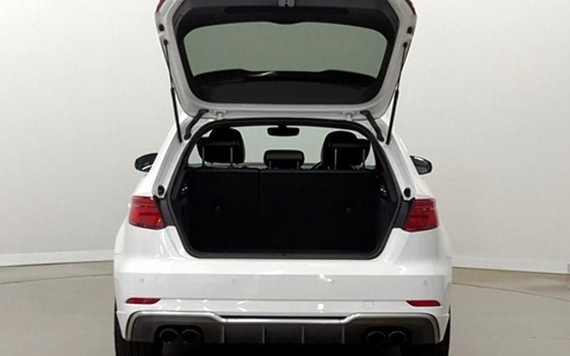 Used Audi S3 Sportback Performance 310 HP (228 kW) 2017 White Hatchback