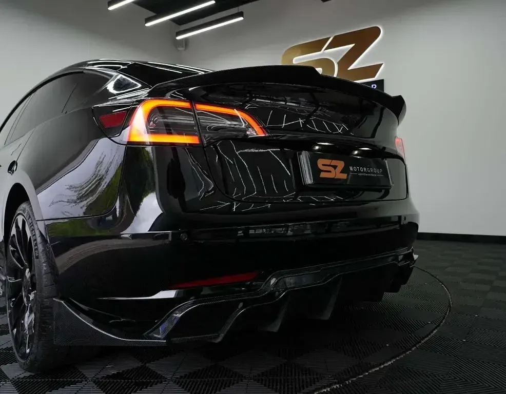 Usado Tesla Model 3 Long Range AWD 366 kW (498 HP) 2022 Preto Sedan