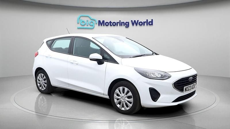 Used Ford Fiesta Trend 75 HP (55 kW) 2023 White Hatchback