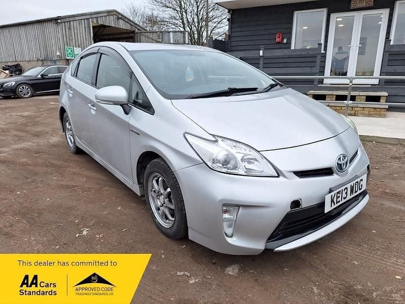 Used Toyota Prius T3 136 HP (100 kW) 2013 Silver Hatchback