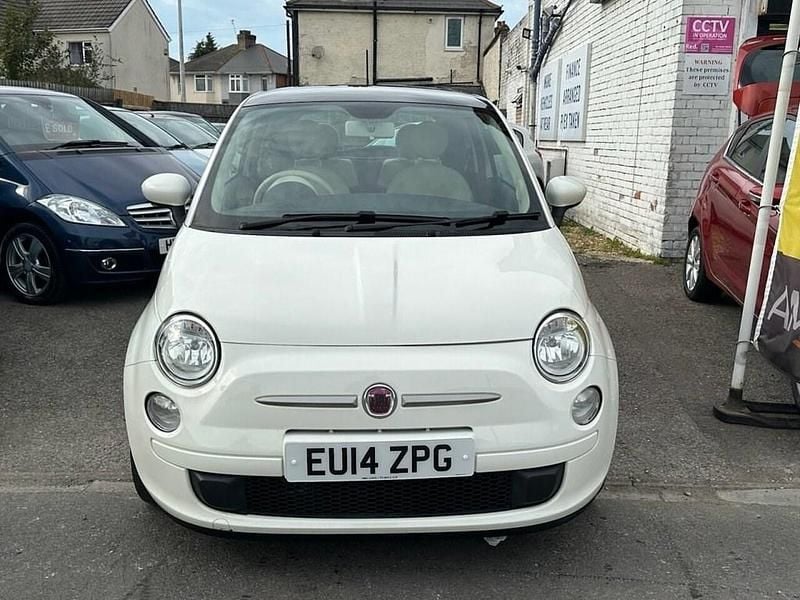 Used Fiat 500 Lounge 69 HP (50 kW) 2014 White Hatchback