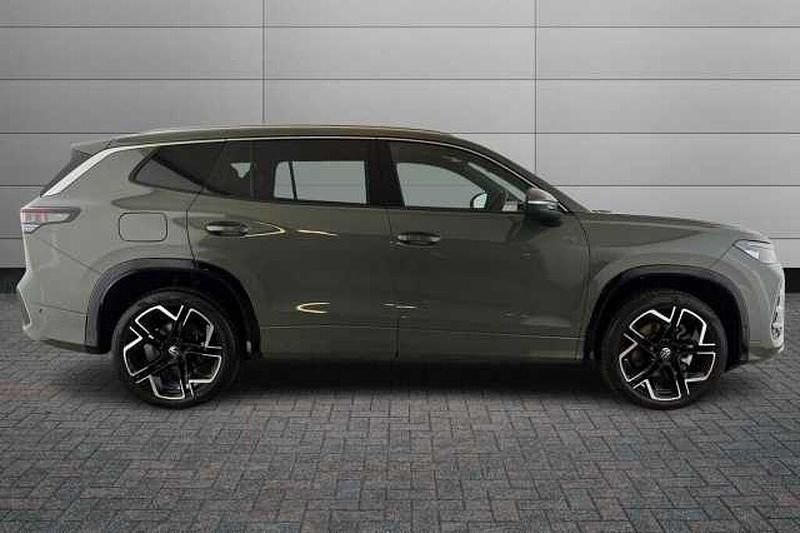 Used VW Tayron R-line Edition 204 HP (150 kW) 2026 Cipressino green SUV