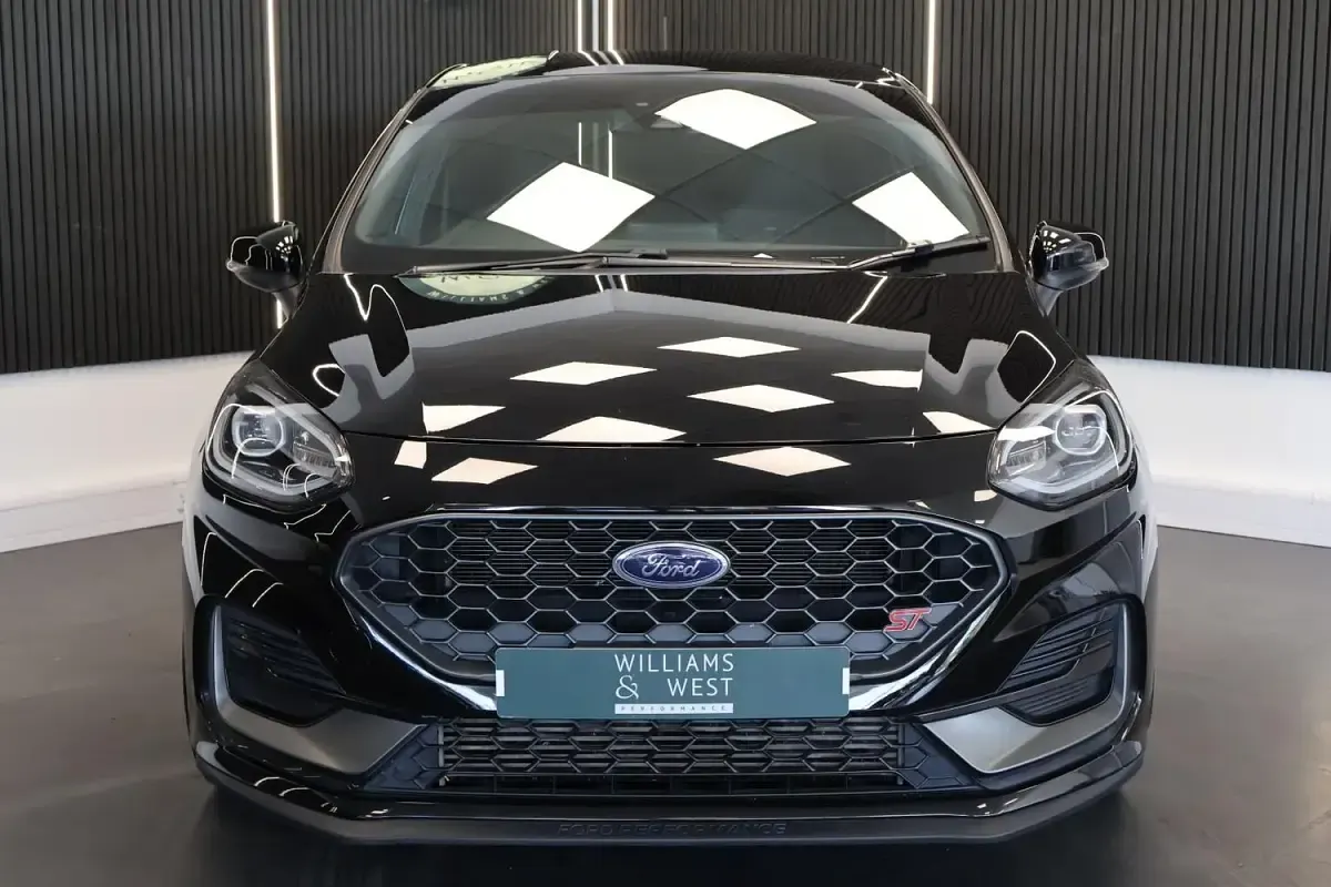 Used Ford Fiesta ST 200 HP (147 kW) 2022 Black Hatchback
