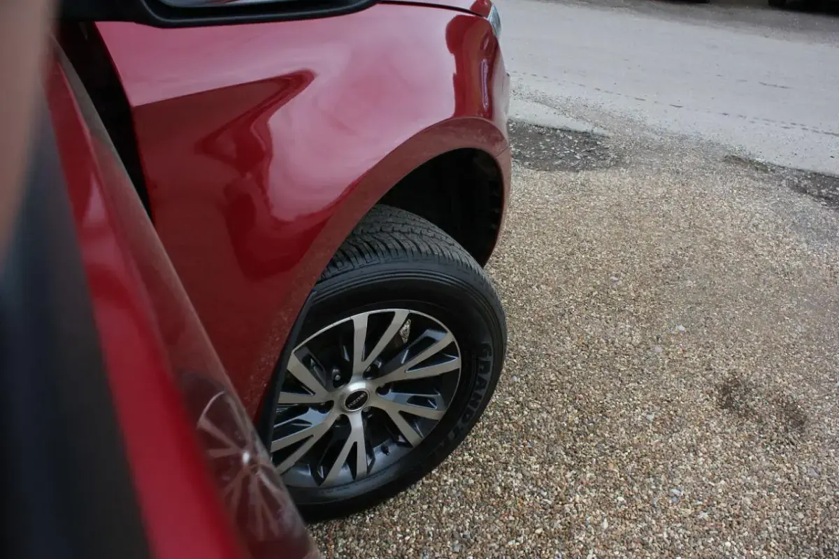 Used Isuzu D-Max 2025 Red Pickup