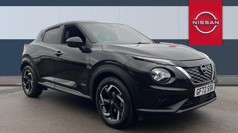Black Used 2022 Nissan Juke N-Connecta SUV | £15,564 (Good price) - Image 1/3