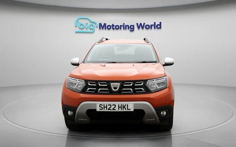 Used Dacia Duster Prestige 150 HP (110 kW) 2022 Orange SUV