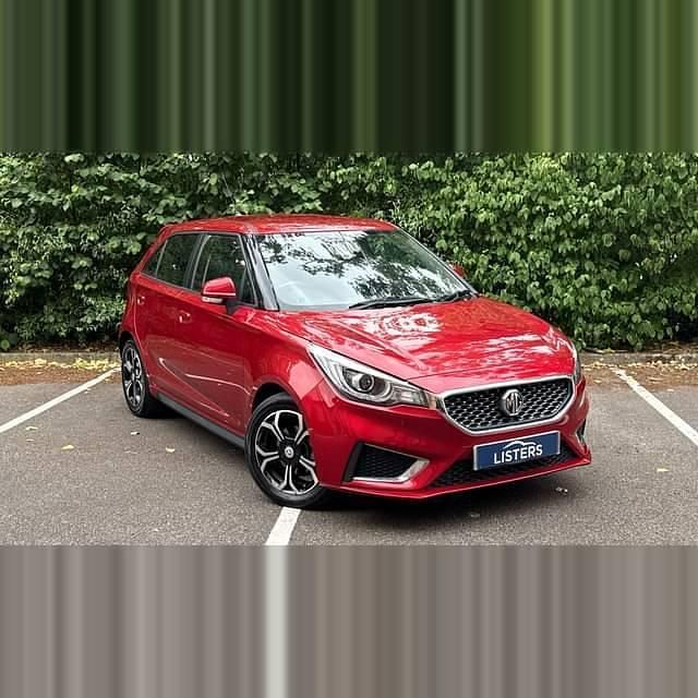 Metallic ruby red Used 2018 MG MG3 Exclusive Hatchback | £7,950 (Fair price) - Image 1/4