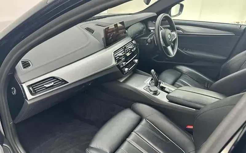 Used BMW 530 M Sport 265 HP (194 kW) 2019 Black Sedan
