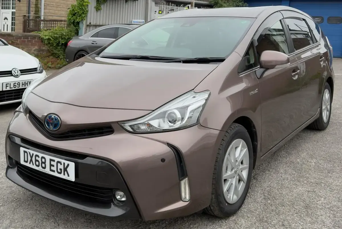 Used Toyota Prius+ 136 HP (100 kW) 2019 Bronze MPV