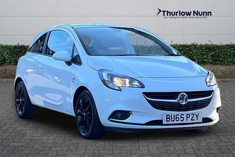 Used Vauxhall Corsa SRi 90 HP (66 kW) 2015 White Hatchback