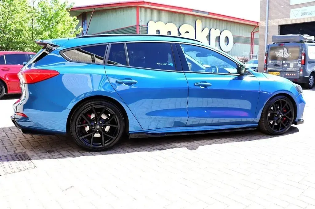 Używany Ford Focus ST 280 KM (205 kW) 2021 Niebieski Kombi