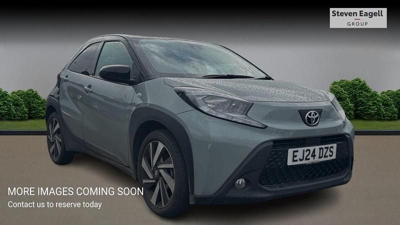 Used Toyota Aygo X 2024 Green SUV