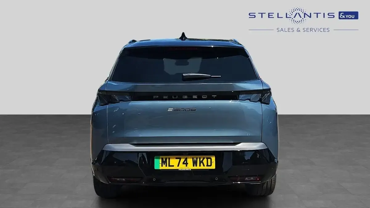 Used Peugeot 5008 GT 152 kW (207 HP) 2024 Blue SUV