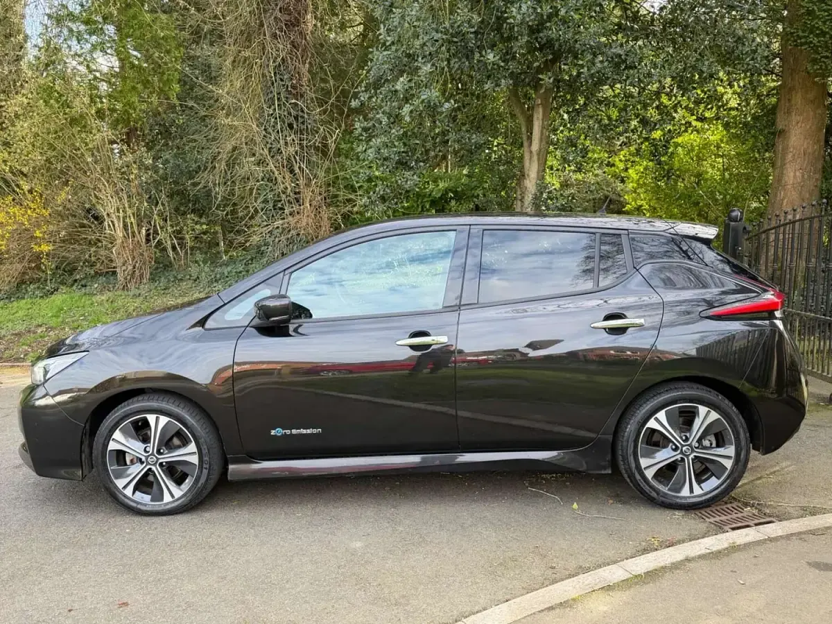 Used Nissan Leaf 110 kW (150 HP) 2018 Black Hatchback