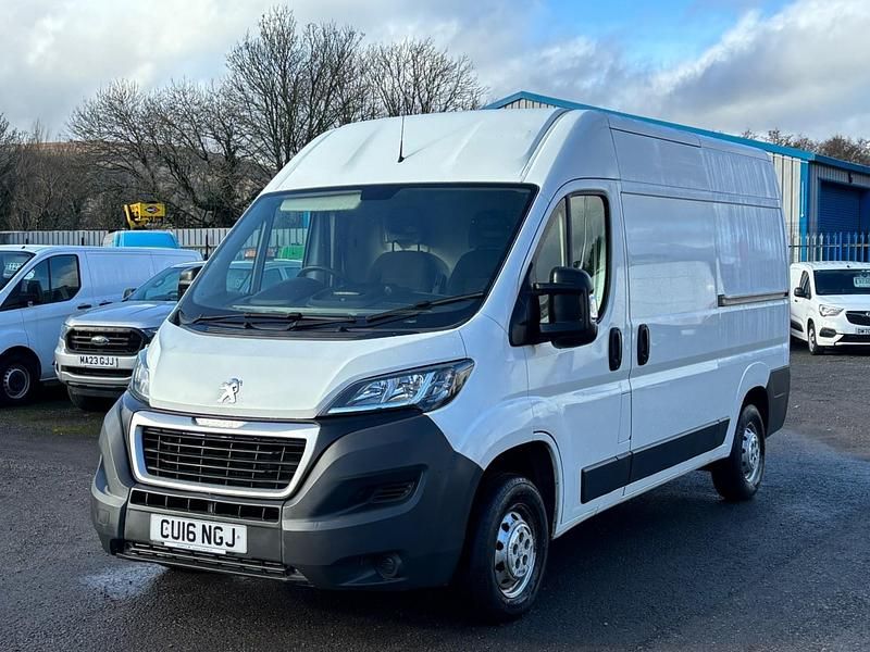 White Used 2016 Peugeot Boxer Van | £6,950 (Good price) - Image 1/4