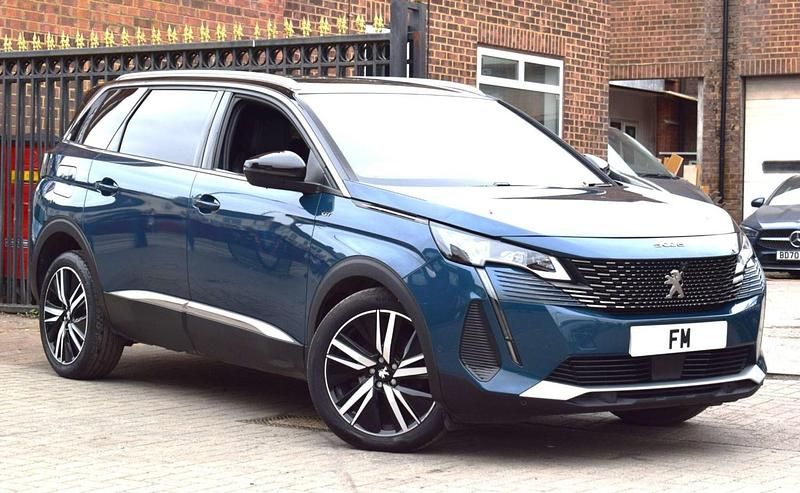 Used Peugeot 5008 Premium 130 HP (95 kW) 2022 Blue SUV
