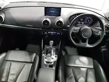 Used Audi A3 e-tron Advanced 204 HP (150 kW) 2020 White Hatchback