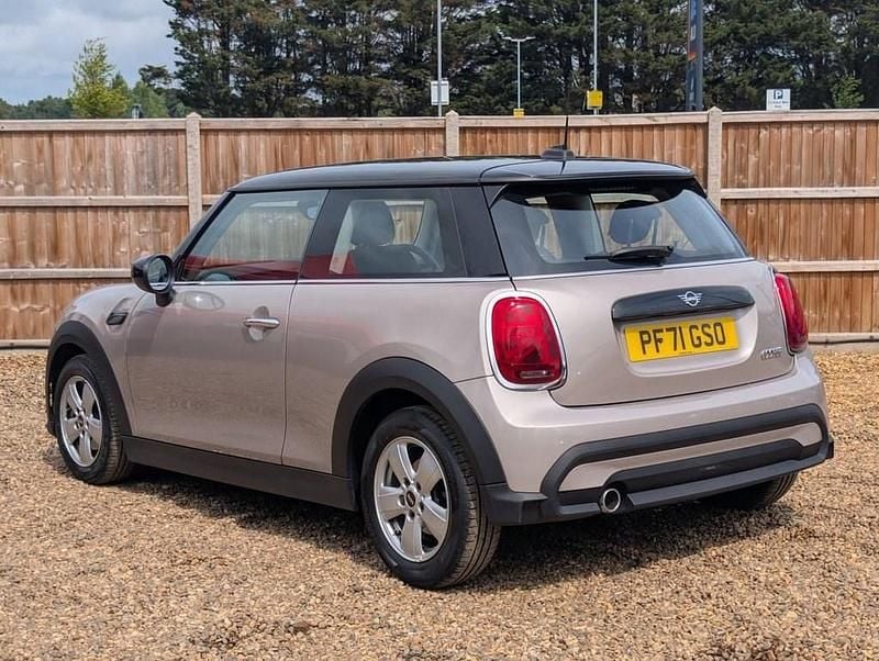 Used Mini Cooper Classic 136 HP (100 kW) 2022 Grey Hatchback