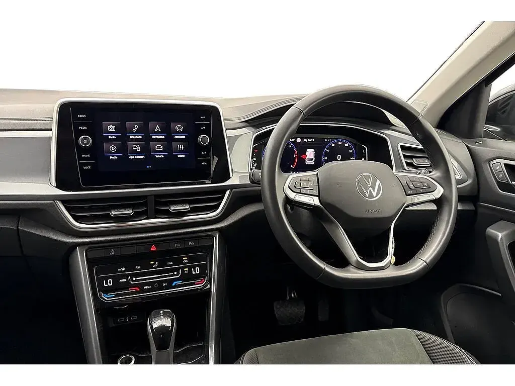Used VW T-Roc 150 HP (110 kW) 2025 SUV