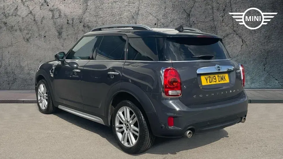 Used Mini Cooper S Countryman Exclusive 189 HP (139 kW) 2019 Grey SUV