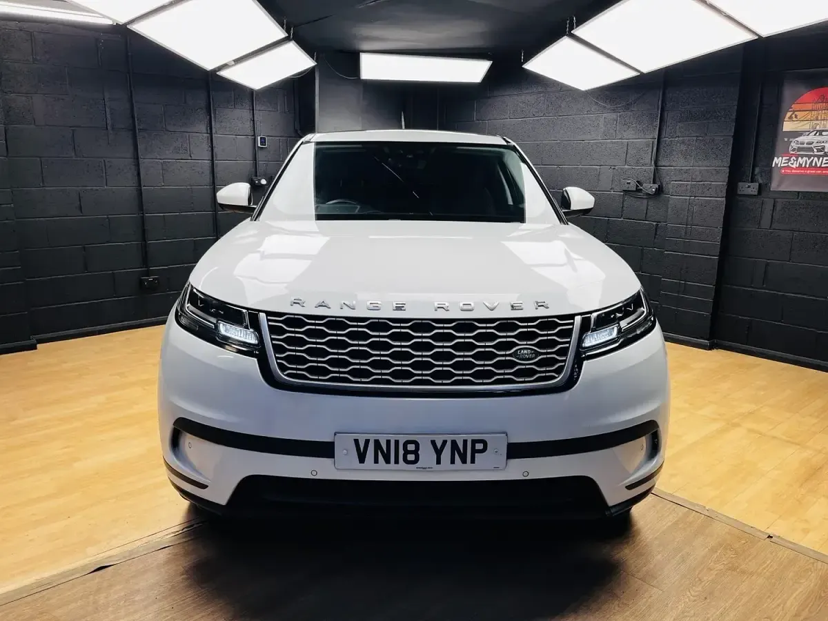 Used Land Rover Range Rover Velar 177 HP (130 kW) 2018 White SUV