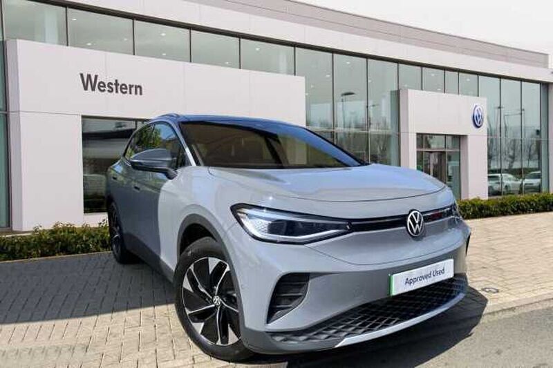 Grey New 2025 VW ID.4 Pro SUV | £36,999 (Fair price) - Image 1/4